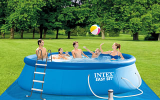 How many gallons of water are in a kiddie pool that is 5.25' in diameter?