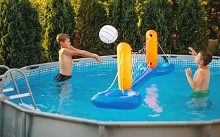 How to clean an inflatable swimming pool?